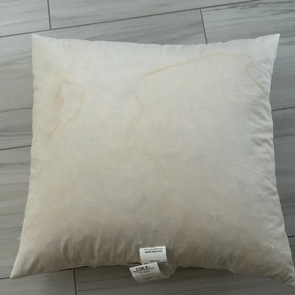 Pottery Barn Sea Shell Coastal Inspired Oversized Decorative Accent Pillow